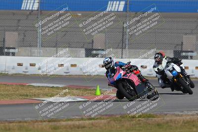 media/Nov-26-2022-Fastrack Riders (Sat) [[b001e85eef]]/Level 1/Session 3 Outside Turn 9/